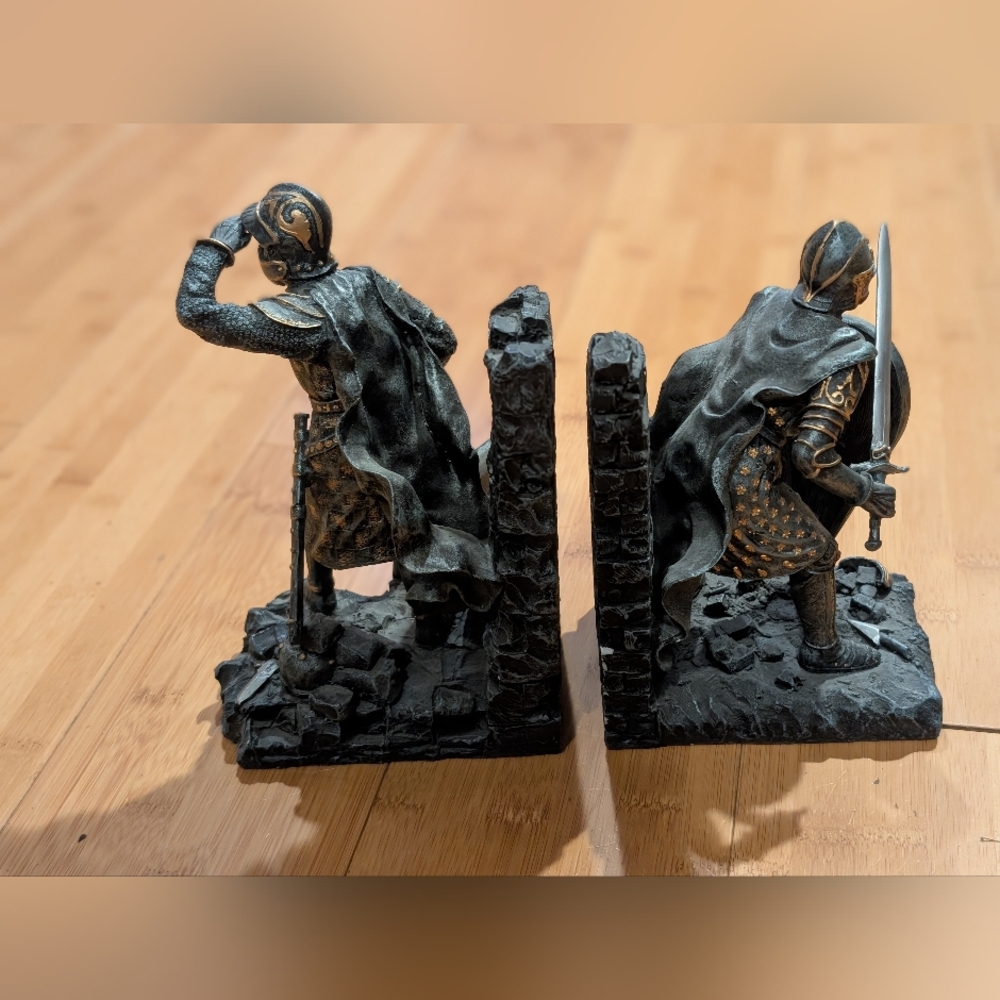 Bookends Framing - Picture 2 of 9